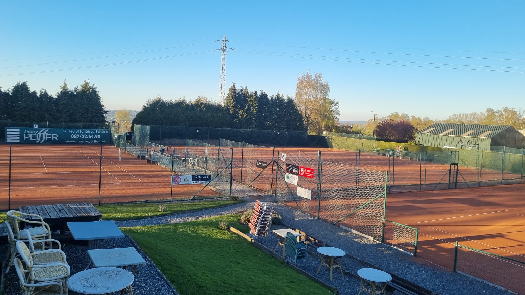 Terrains synthétiques